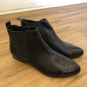 Steve Madden Leather Joshy Ankle Boots (NEW)